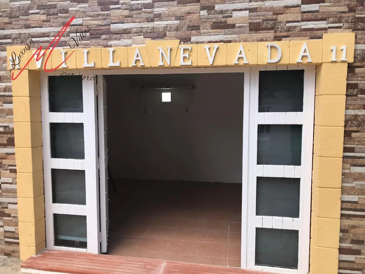 Puerto Pollensa Villa Nevada Next To The Beach, Private Pool بيت للعطل